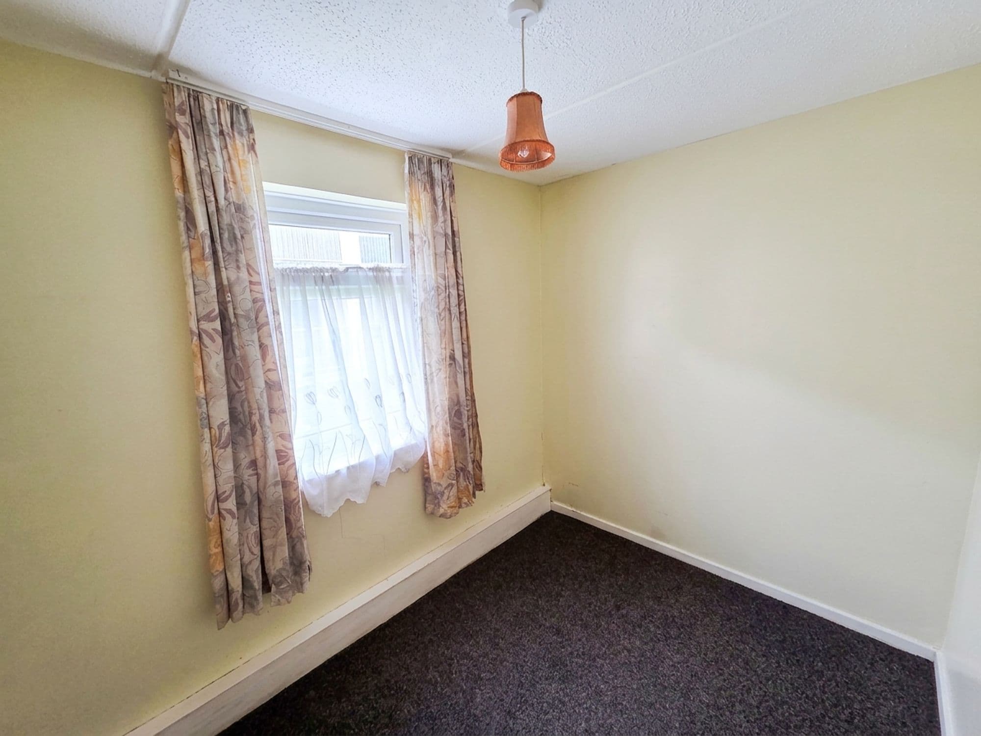 48 Devondale Court, Dawlish, EX7 - 4