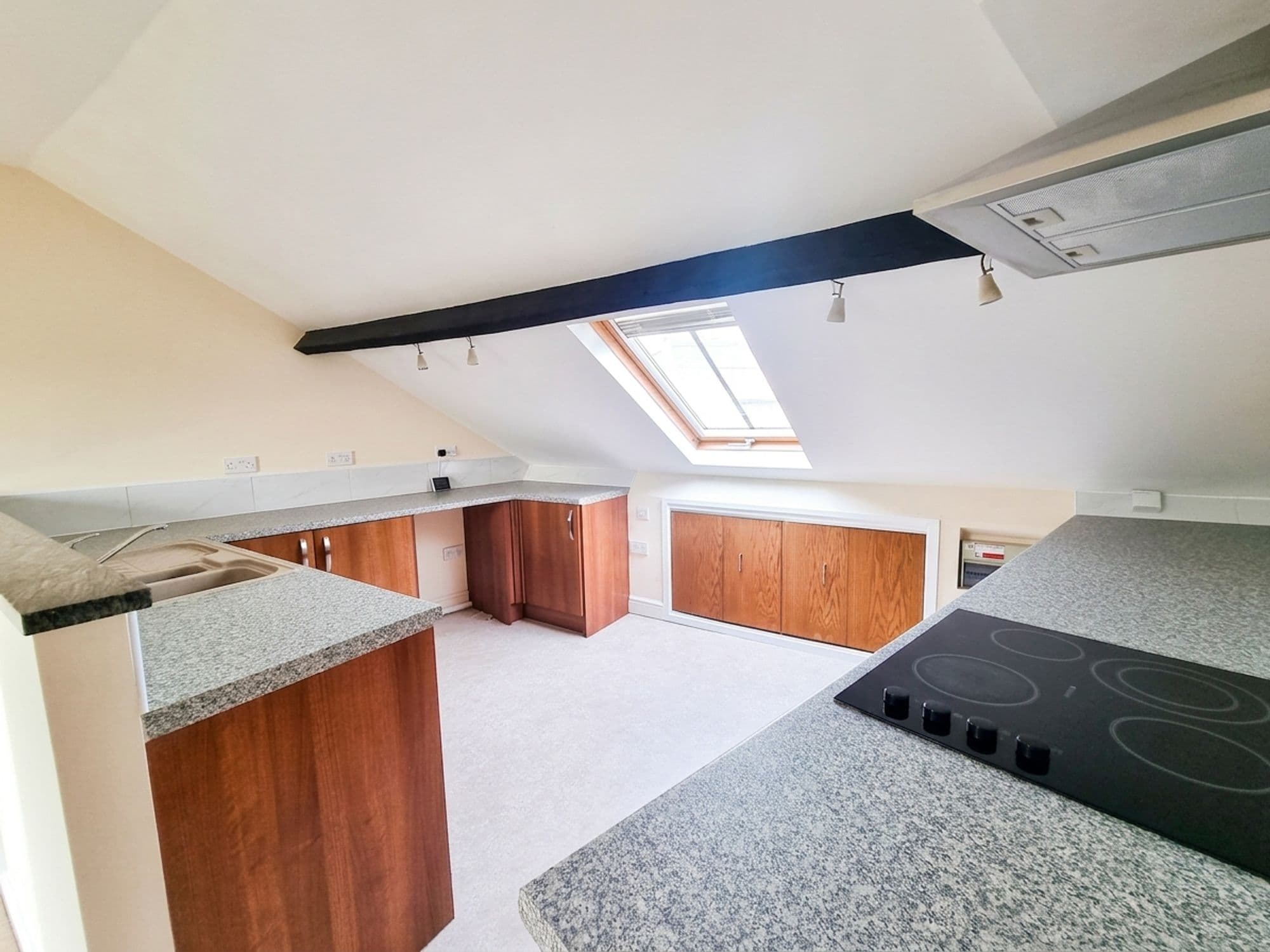 Flat 3 King Street, Dawlish, EX7 - 2